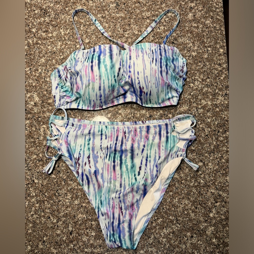 The Prettiest 2 Piece